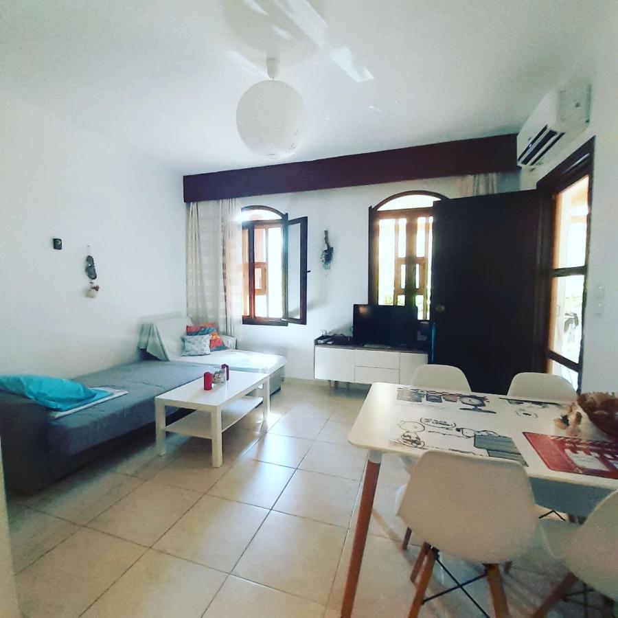 Το Σπίτι Με Το Πηγάδι - Wellcottage Thassos สกาลา กัลลีราคิส ภายนอก รูปภาพ